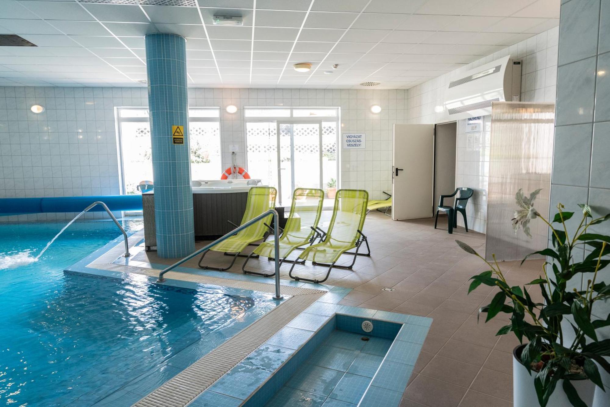 Bagoly Fogado Hotel Gyomro Ngoại thất bức ảnh