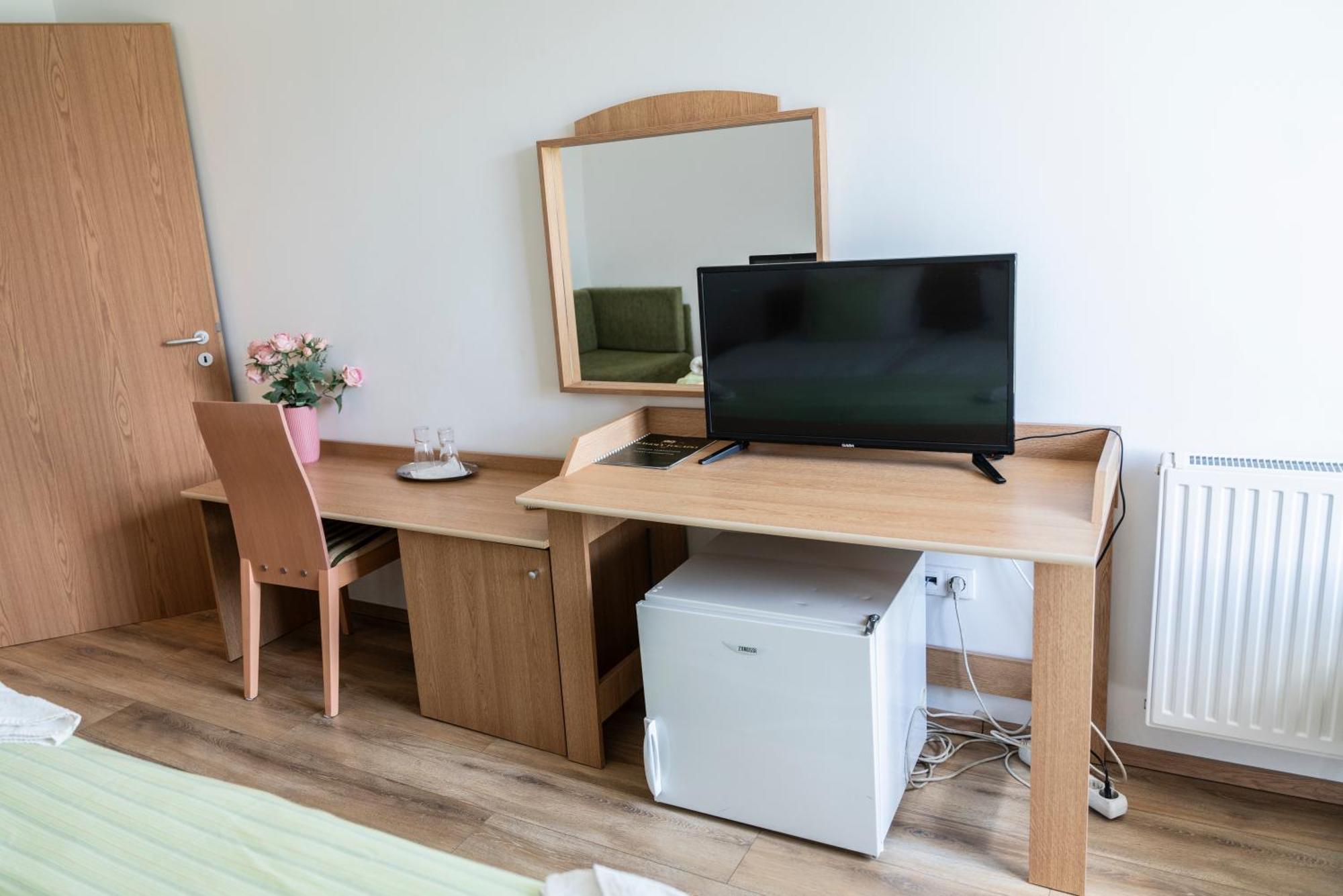 Bagoly Fogado Hotel Gyomro Ngoại thất bức ảnh